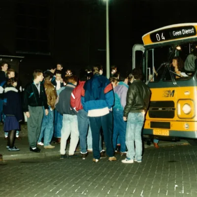 Bus Terug naar Toen